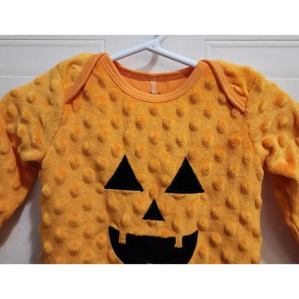 Chick Pea Baby Halloween Pumpkin Minky Footed Bodysuit Jack-o-Lantern Sz 3-6 Mos